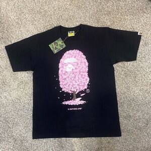 A Bathing Ape Sakura Bape Tee Brand New Size Large Tags/Bag